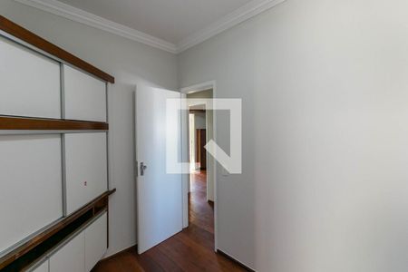 Quarto 1 de apartamento para alugar com 3 quartos, 90m² em Grajaú, Belo Horizonte