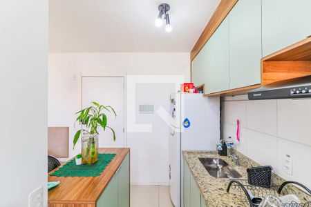 Cozinha de apartamento para alugar com 2 quartos, 44m² em Santo Amaro, São Paulo