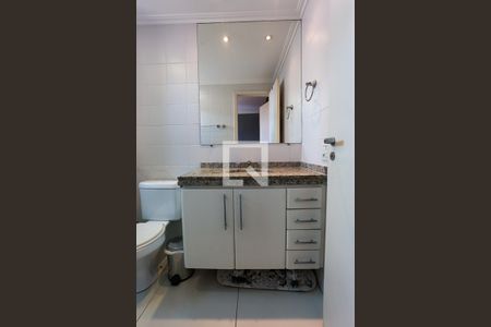 Apartamento à venda com 145m², 4 quartos e 3 vagasBanheiro da Suíte 1