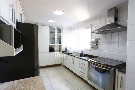 Apartamento à venda com 145m², 4 quartos e 3 vagasCozinha