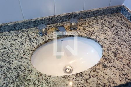 Apartamento à venda com 145m², 4 quartos e 3 vagasBanheiro da Suíte 1