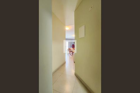 Apartamento à venda com 78m², 3 quartos e 2 vagas Apartamento à venda com 78m², 3 quartos e 2 vagasCorredor