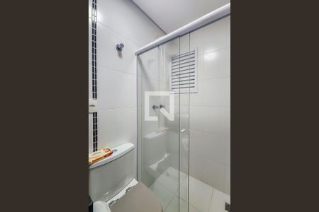 Apartamento à venda com 78m², 3 quartos e 2 vagas Apartamento à venda com 78m², 3 quartos e 2 vagasBanheiro Social