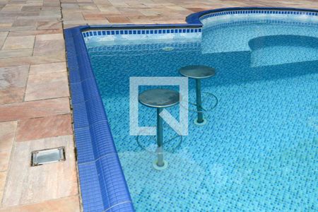 Casa à venda com 500m², 4 quartos e 3 vagasPiscina