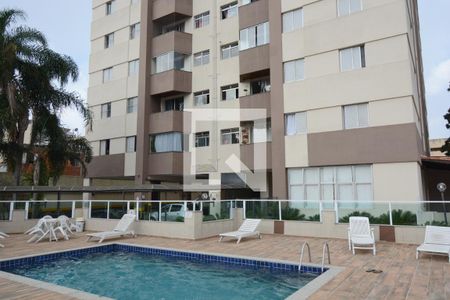 Apartamento para alugar com 64m², 3 quartos e 1 vagaÁrea comum - Piscina