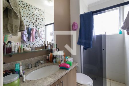 Banheiro da suíte de apartamento à venda com 2 quartos, 70m² em Parque Prado, Campinas