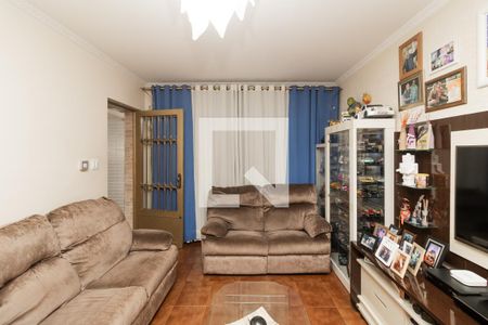 Sala de casa à venda com 4 quartos, 150m² em Vila Nhocuné, São Paulo