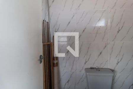 Casa à venda com 150m², 4 quartos e 2 vagas Casa à venda com 150m², 4 quartos e 2 vagasLavabo