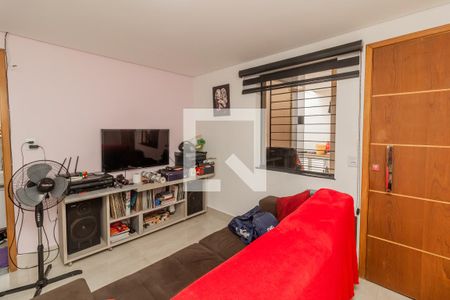 Casa à venda com 150m², 4 quartos e 2 vagas Casa à venda com 150m², 4 quartos e 2 vagasSuíte