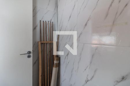 Casa à venda com 150m², 4 quartos e 2 vagas Casa à venda com 150m², 4 quartos e 2 vagasLavabo