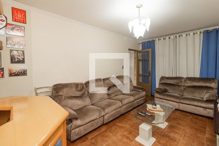 Sala de casa à venda com 4 quartos, 150m² em Vila Nhocuné, São Paulo