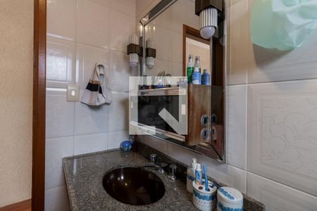 Casa à venda com 150m², 4 quartos e 2 vagas Casa à venda com 150m², 4 quartos e 2 vagasBanheiro 3