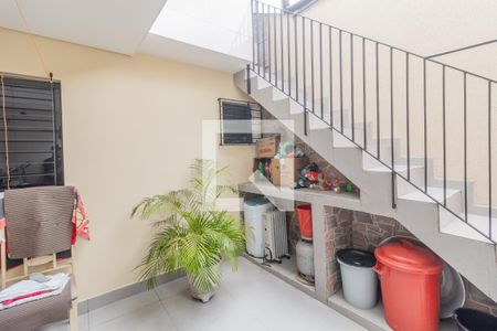 Casa à venda com 150m², 4 quartos e 2 vagas Casa à venda com 150m², 4 quartos e 2 vagasÁrea de Serviço