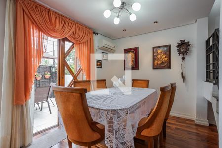 Sala de casa de condomínio à venda com 3 quartos, 170m² em Sarandi, Porto Alegre