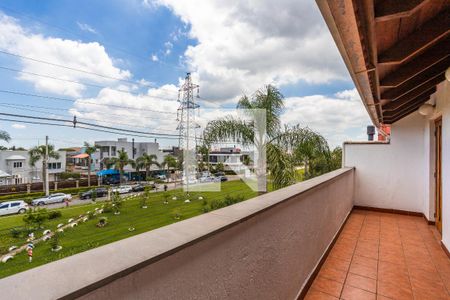 Casa de condomínio à venda com 170m², 3 quartos e 1 vagaVaranda 1