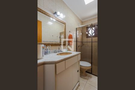 Casa de condomínio à venda com 170m², 3 quartos e 1 vagaBanheiro Social