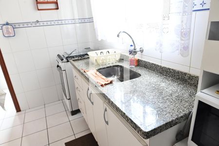 Apartamento para alugar com 70m², 2 quartos e 1 vagaCozinha