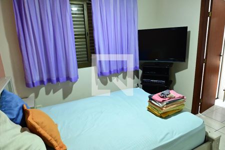 Suite de apartamento para alugar com 2 quartos, 70m² em Guilhermina, Praia Grande