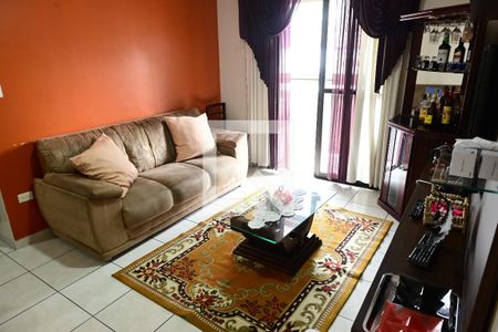 Sala de apartamento para alugar com 2 quartos, 70m² em Guilhermina, Praia Grande