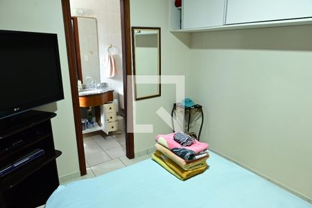 Suite de apartamento para alugar com 2 quartos, 70m² em Guilhermina, Praia Grande