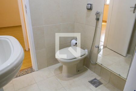 Apartamento para alugar com 75m², 2 quartos e sem vaga Apartamento para alugar com 75m², 2 quartos e sem vagaBanheiro