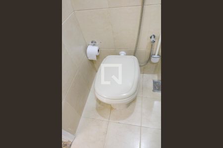 Apartamento para alugar com 75m², 2 quartos e sem vaga Apartamento para alugar com 75m², 2 quartos e sem vagaBanheiro