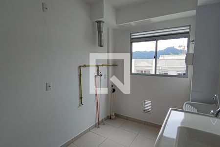 Apartamento à venda com 47m², 2 quartos e 1 vagacozinha e area de serviço