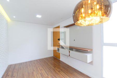 Sala de apartamento para alugar com 2 quartos, 45m² em Jardim Caiapia, Cotia