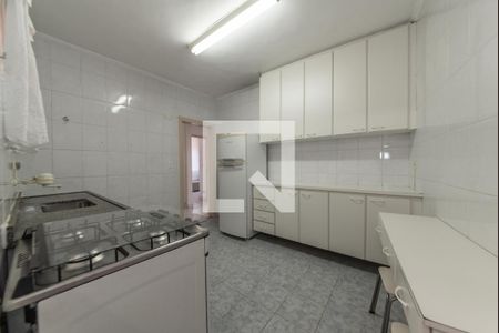 Cozinha de apartamento para alugar com 2 quartos, 55m² em Cerâmica, São Caetano do Sul