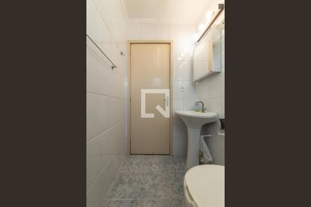 Apartamento para alugar com 55m², 2 quartos e 1 vaga Apartamento para alugar com 55m², 2 quartos e 1 vagaBanheiro