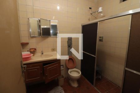 Casa à venda com 500m², 5 quartos e 8 vagasBanheiro 3