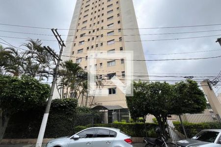 Apartamento à venda com 62m², 2 quartos e 1 vaga Apartamento à venda com 62m², 2 quartos e 1 vagaFachada