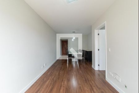 Sala de apartamento para alugar com 2 quartos, 68m² em Vila Gumercindo, São Paulo