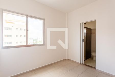 Apartamento para alugar com 66m², 2 quartos e sem vagaSuíte