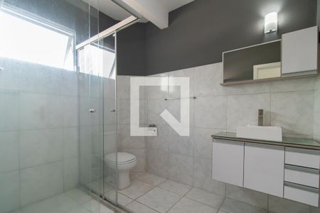 Casa para alugar com 110m², 2 quartos e 2 vagasBanheiro