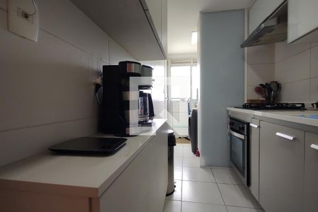 Apartamento à venda com 85m², 2 quartos e 1 vagaCozinha - Armários