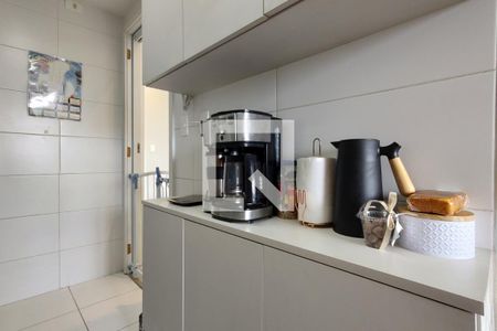 Apartamento à venda com 85m², 2 quartos e 1 vagaCozinha - Armários