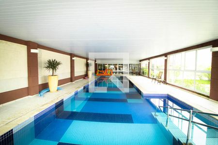 Apartamento à venda com 76m², 3 quartos e 1 vagaÁrea comum - Piscina