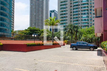 Apartamento à venda com 150m², 2 quartos e 2 vagas Apartamento à venda com 150m², 2 quartos e 2 vagasEstacionamento