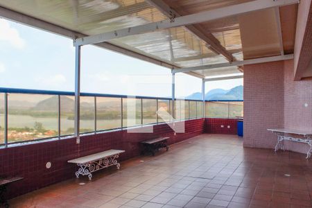 Apartamento à venda com 150m², 2 quartos e 2 vagas Apartamento à venda com 150m², 2 quartos e 2 vagasSalão da churrasqueira