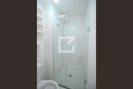 Banheiro de apartamento para alugar com 1 quarto, 29m² em Vila Cláudia, São Paulo