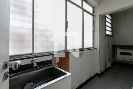 Apartamento à venda com 70m², 2 quartos e 1 vagaCozinha e Área de Serviço