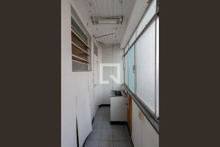 Apartamento à venda com 70m², 2 quartos e 1 vagaCozinha e Área de Serviço