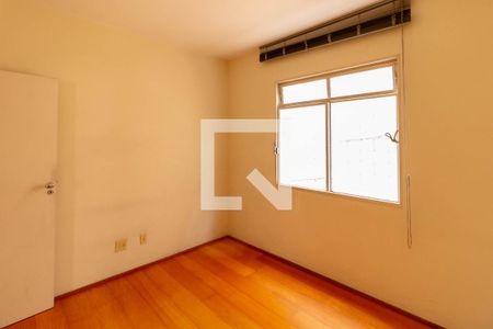 Quarto 1 de apartamento à venda com 2 quartos, 70m² em Alto Barroca, Belo Horizonte
