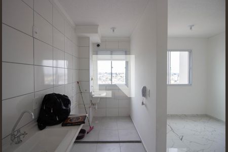 Cozinha e Área de Serviço de apartamento para alugar com 2 quartos, 43m² em Cidade Nova São Miguel, São Paulo