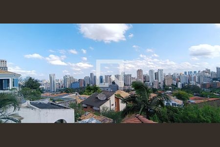 Casa à venda com 490m², 5 quartos e 6 vagas Casa à venda com 490m², 5 quartos e 6 vagasVista do Rooftop