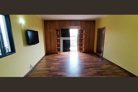 Casa à venda com 490m², 5 quartos e 6 vagas Casa à venda com 490m², 5 quartos e 6 vagasSuíte 1