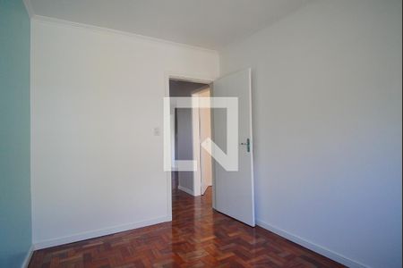 Quarto de apartamento para alugar com 2 quartos, 55m² em Passo D’areia, Porto Alegre