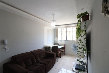 Sala de apartamento à venda com 2 quartos, 65m² em Maria Paula, Niterói