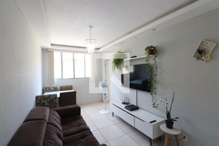 Sala de apartamento à venda com 2 quartos, 65m² em Maria Paula, Niterói